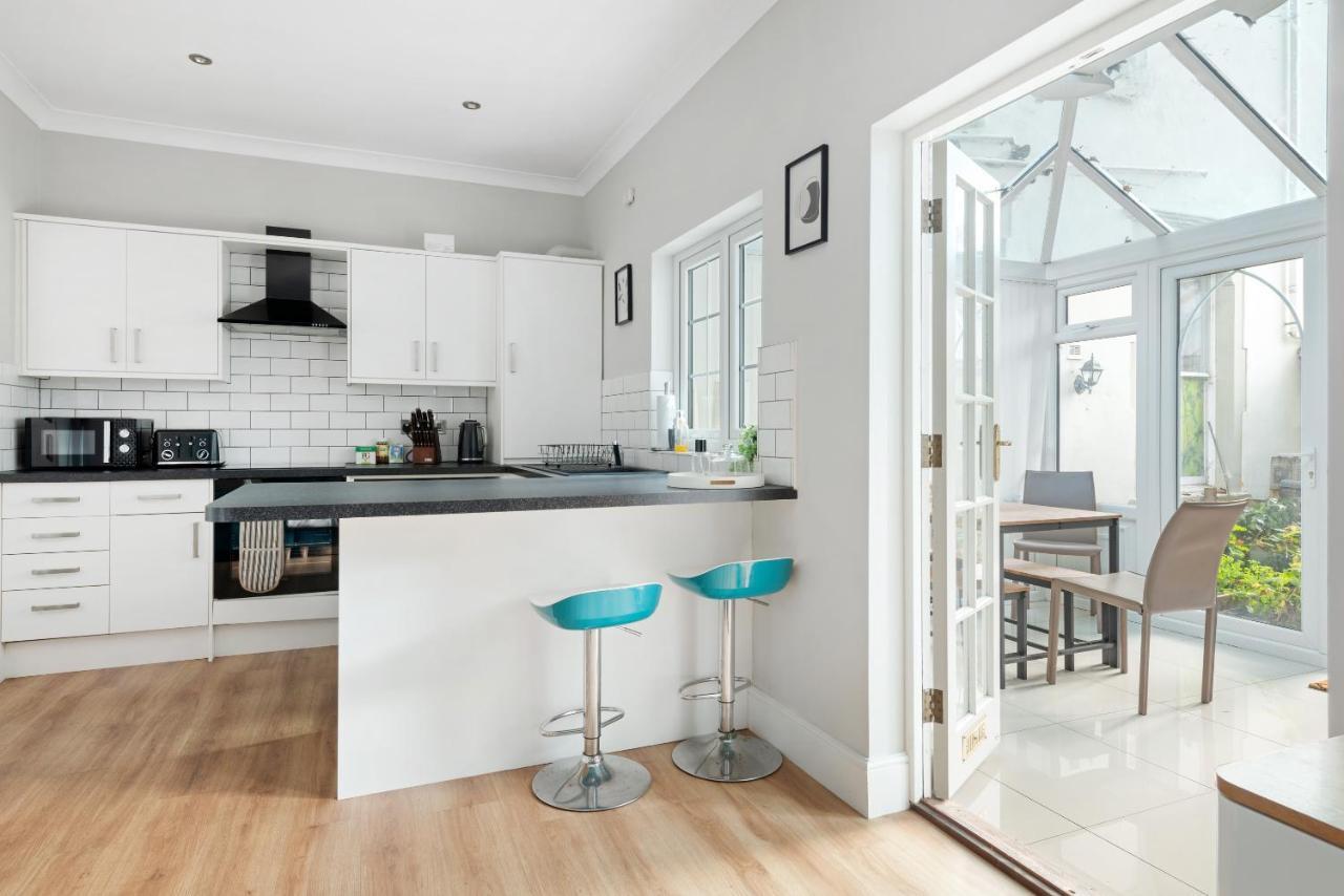 Spacious 2 Bedroom Apartment In Park Estate 诺丁汉 外观 照片