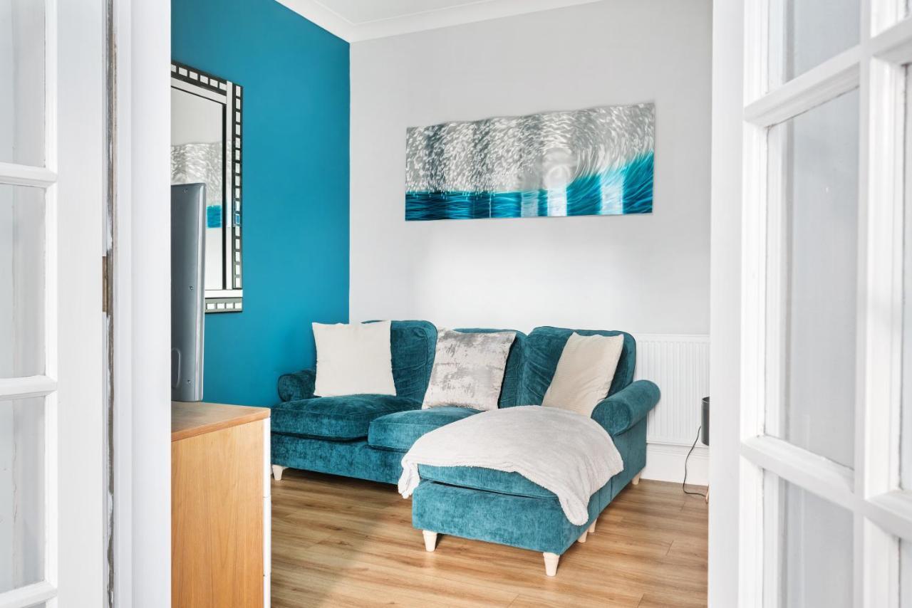 Spacious 2 Bedroom Apartment In Park Estate 诺丁汉 外观 照片